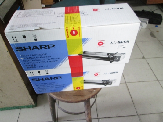 เหมาบริษัทมา  แกะกล่อง   สินค้าใหม่ครับ   มี 3 กล่องครับ