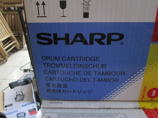 เหมาบริษัทมา  แกะกล่อง   สินค้าใหม่ครับ   มี 3 กล่องครับ