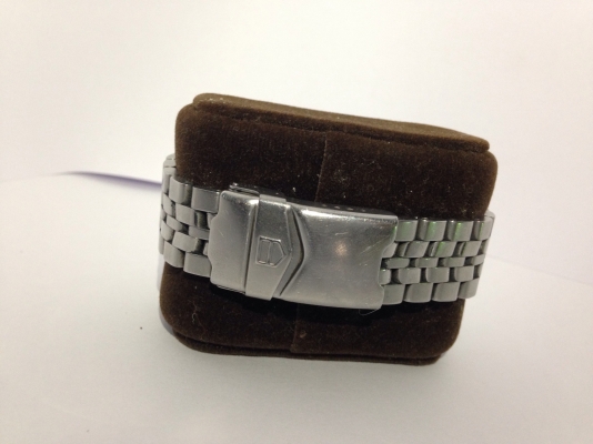 ขาย Tag heuer สวยๆ ตามรูป ถูกๆ รับประกันแท้ ยันลูกบวช ไม่ได้ใส่ ขาย 8500 ติดต่อ 0889419663