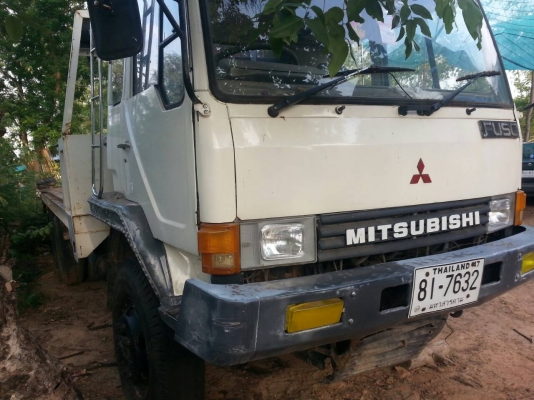 ขายเหมาเลิกกิจการรถขุด komatsu pc120 กับ fuso