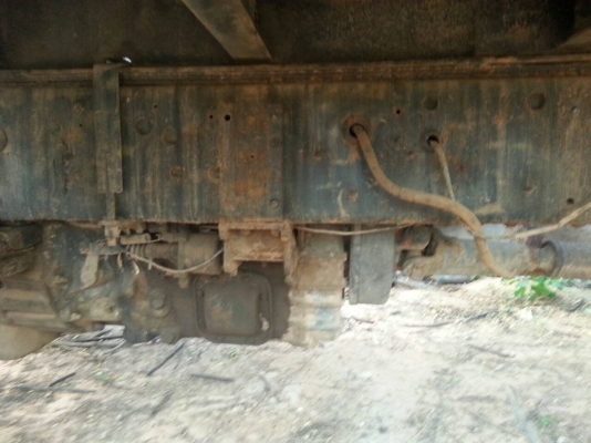 ขายเหมาเลิกกิจการรถขุด komatsu pc120 กับ fuso