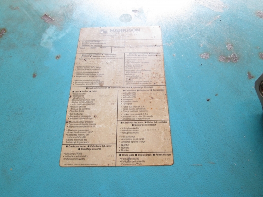 ถังคอมเพรสเชอร์ ดักน้ำ ดักไชมัน ดักน้ำมัน ก่อนลมถึงเครื่องจักร ถังคอมเพรสเชอร์ ดักน้ำ ดักไชมัน ดักน้ำมัน ก่อนลมถึงเครื่องจักร