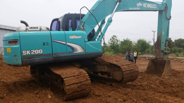 ขายรถแบคโฮ KOBELCO MARK 8 YN 12 SUPER เอวแน่นโซ่หนาไฟฟัาเต็มเอกสารทะเบียน ขายรถแบคโฮ KOBELCO MARK 8 YN 12 SUPER เอวแน่นโซ่หนาไฟฟัาเต็มเอกสารทะเบียน