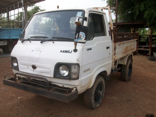 ขายดั้ม  โฟวิน 2เพลา  ดั้ม 2 ตันครับ มาก่อนใด้ก่อน ไช้แทนอีแต็น ยีห้อเกียร์ครับ