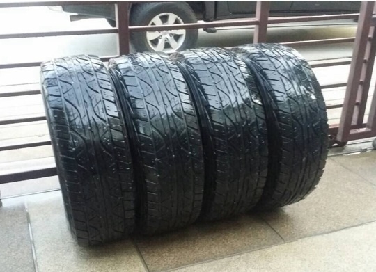 ยาง Dunlop AT3 265 70 16 กลางปี12 ดอกเยอะ คมๆ