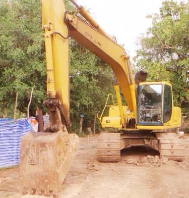 **830,000 บ.ต่อรอง/// แบคโฮ PC200-6 **ขาย KOMATSU PC200 รุ่น6 แบคโฮ สภาพสวย ราคาเบาๆ KOMATSU PC200-6 Original Japan Model S.No.87018 เครื่องเดิม ปั้มเดิม ไฟฟ้าครบ เต็ม เครื่องKOMATSU-6สูบ แน่นดี แห้งดี แรง ปั้มดี แรง ทำงานดี เร็วดี ครับ บูมอาร์มสวย ไม่มีป **830,000 บ.ต่อรอง/// แบคโฮ PC200-6 **ขาย KOMATSU PC200 รุ่น6 แบคโฮ สภาพสวย ราคาเบาๆ KOMATSU PC200-6 Original Japan Model S.No.87018 เครื่องเดิม ปั้มเดิม ไฟฟ้าครบ เต็ม เครื่องKOMATSU-6สูบ แน่นดี แห้งดี แรง ปั้มดี แรง ทำงานดี เร็วดี ครับ บูมอาร์มสวย ไม่มีป