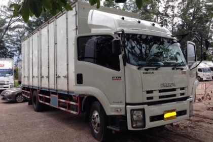 ขายหกล้อใหญ่ ISUZU FTR240