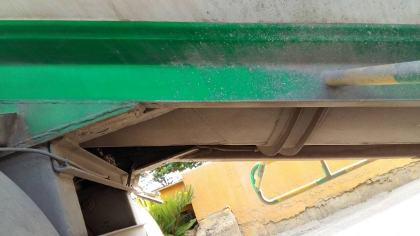 ขายกล้วยหอม 3 เพลา ต่อ อู่.ชาณคร ปี.51 ยาว.7.30 ถึง.8 เมตร 32 คิว ได้.49 ตัน 3 เพลายกล้อ คู่หน้า ราคาย้อมๆ.600000 ต่อรองครับ