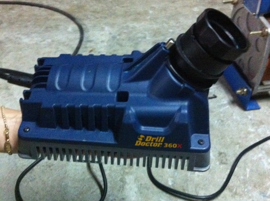 เครื่องเจียร์ลับดอกส่วาน Drill  Doctor รุ่น X 360  จับดอกได้ถึงขนาด 13 มม.