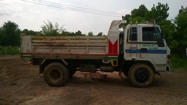 ขาย 6 ล้อดั้ม ISUZU เครื่อง 6BB1 145 แรงม้า ปั้มคอยาว เกียร์ร็อคเสื้อลาย เบรคทิฟฟี่ พาวเวอร์ ทะเบียนพร้อมโอนครับ ขาย 6 ล้อดั้ม ISUZU เครื่อง 6BB1 145 แรงม้า ปั้มคอยาว เกียร์ร็อคเสื้อลาย เบรคทิฟฟี่ พาวเวอร์ ทะเบียนพร้อมโอนครับ