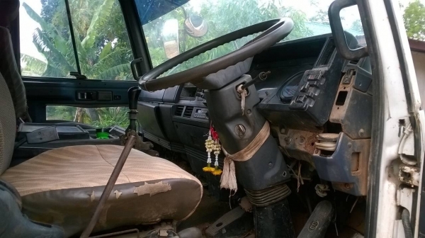 ขาย 6 ล้อดั้ม ISUZU เครื่อง 6BB1 145 แรงม้า ปั้มคอยาว เกียร์ร็อคเสื้อลาย เบรคทิฟฟี่ พาวเวอร์ ทะเบียนพร้อมโอนครับ ขาย 6 ล้อดั้ม ISUZU เครื่อง 6BB1 145 แรงม้า ปั้มคอยาว เกียร์ร็อคเสื้อลาย เบรคทิฟฟี่ พาวเวอร์ ทะเบียนพร้อมโอนครับ