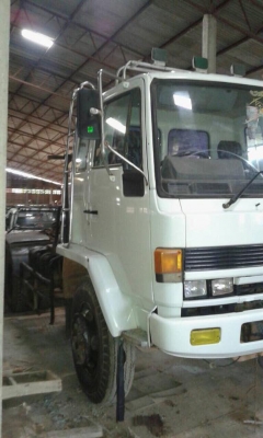 (18 ล้อ) 10 ล้อหัวลาก 240 แรง พร้อมหางโรเบทบรรทุกแบคโฮ พร้อมใช้ เล่มพร้อม