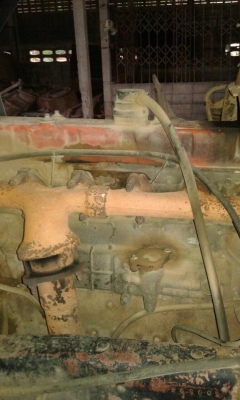 (18 ล้อ) 10 ล้อหัวลาก 240 แรง พร้อมหางโรเบทบรรทุกแบคโฮ พร้อมใช้ เล่มพร้อม