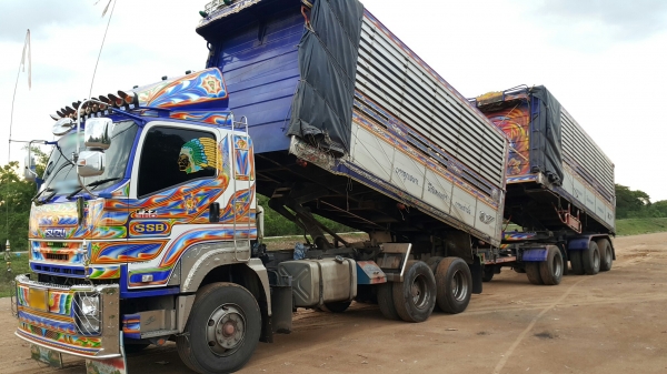 ขายดาวน์หรือตัดสดรถพ่วง 22 ล้อ แม่-ลูก กระบะเนียมคอกเกษตรดั้ม ISUZU 360 ปี.25.ก.ค.57 วิ้ง.130000 กว่ากิโล  สนใจรีบจองด่วน