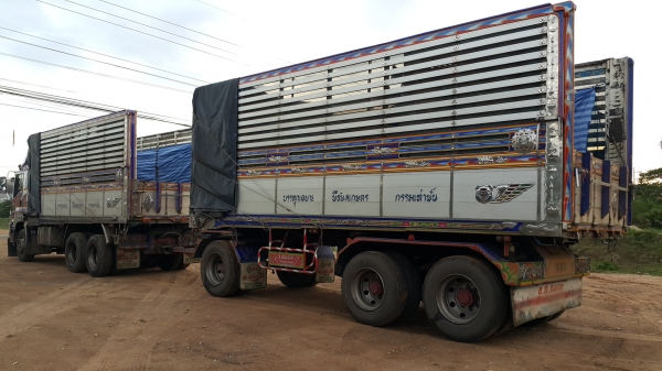 ขายดาวน์หรือตัดสดรถพ่วง 22 ล้อ แม่-ลูก กระบะเนียมคอกเกษตรดั้ม ISUZU 360 ปี.25.ก.ค.57 วิ้ง.130000 กว่ากิโล  สนใจรีบจองด่วน