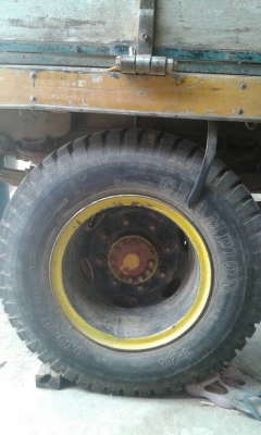 ขาย 6 ล้อหัวยาว ไม่มีเล่มทะเบียน สภาพสวยคอกสวยพร้อมบรรทุก เครื่อง 6BB1 145 แรงม้า คัสซีสวยตลอดเส้น ราคาต่อรองได้