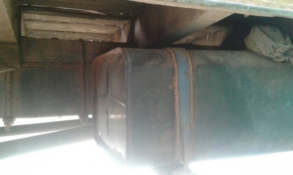 ขาย 6 ล้อหัวยาว ไม่มีเล่มทะเบียน สภาพสวยคอกสวยพร้อมบรรทุก เครื่อง 6BB1 145 แรงม้า คัสซีสวยตลอดเส้น ราคาต่อรองได้