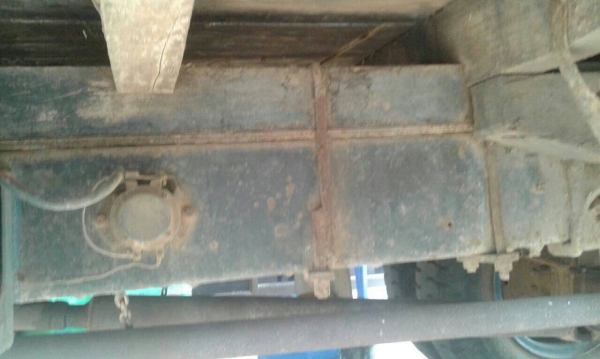 ขาย 6 ล้อหัวยาว ไม่มีเล่มทะเบียน สภาพสวยคอกสวยพร้อมบรรทุก เครื่อง 6BB1 145 แรงม้า คัสซีสวยตลอดเส้น ราคาต่อรองได้