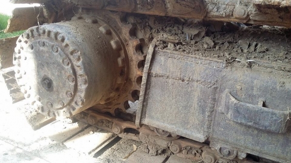 ขายรถแมคโครkomatsu pc120-1 รถสวยสภาพดี พร้อมใช้งาน