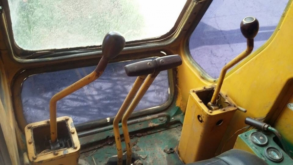 ขายรถแมคโครkomatsu pc120-1 รถสวยสภาพดี พร้อมใช้งาน