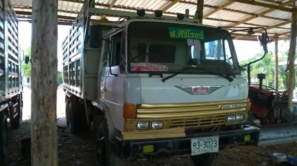 ขาย 10 ล้อดั้ม HINO FM227 คัสซีสวยตลอดเส้น เครื่องเดิม EM100 220 แรงม้า เกียร์เดิม สโลว์เดิม มีระบบลำโพงลากพ่วง ทะเบียนพร้อมโอน ขาย 10 ล้อดั้ม HINO FM227 คัสซีสวยตลอดเส้น เครื่องเดิม EM100 220 แรงม้า เกียร์เดิม สโลว์เดิม มีระบบลำโพงลากพ่วง ทะเบียนพร้อมโอน