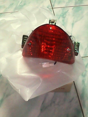 ขายชุดสีพร้อมสติ๊กเกอร์ LS125  1700 บาท