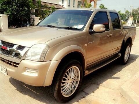 ISUZU DMAX HILANDER ราคา 249,000 บาท ปี05 เครื่อง 3.0  บางเดิม แอร์เย็น ทะเบียนพร้อม