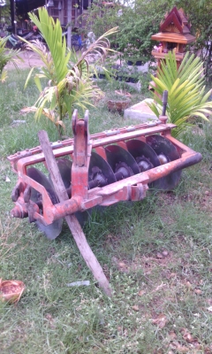 kubota L3608 อุปกรณ์ใบดันหน้า ผานพรวน (โรตารี่ ต้องเอาไปปรับปรุง) kubota L3608 อุปกรณ์ใบดันหน้า ผานพรวน (โรตารี่ ต้องเอาไปปรับปรุง)