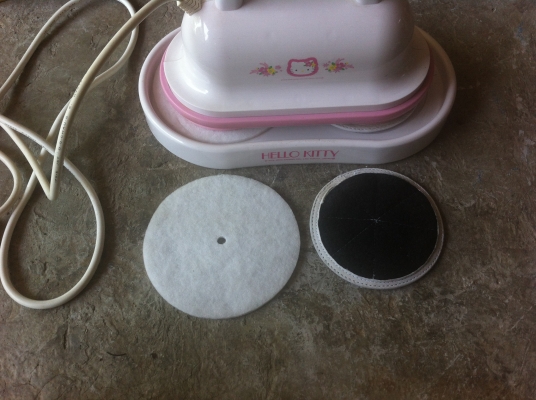 เครื่องขัดพื้นสี่ชมพู คิตตี้ ของใหม่ยังไม่ได้ใช้ตัวเครื่องมีสองหัวขัดพร้อมกัน รอบต่ำแรงบิดดี เครื่องขัดพื้นสี่ชมพู คิตตี้ ของใหม่ยังไม่ได้ใช้ตัวเครื่องมีสองหัวขัดพร้อมกัน รอบต่ำแรงบิดดี