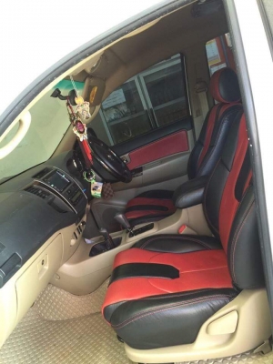 ขาย TOYOTA FORTUNER 3.0 D4D TRD SPORTIVO 4WD AT