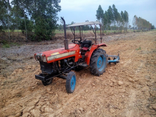 รถไถนั่งขับ