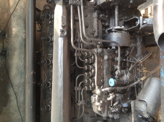 ขายรถเกี่ยวข้าวเกษตรพัฒนา รุ่นปลดหนี้ อุ้ม 2.5 ตัน