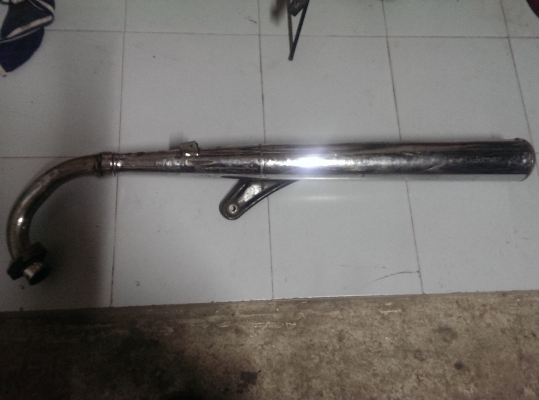 ขายท่อไอเสีย KAWASAKI GTO. ไมล์ RXZ.โช๊คหน้า VR.ไฟหน้า