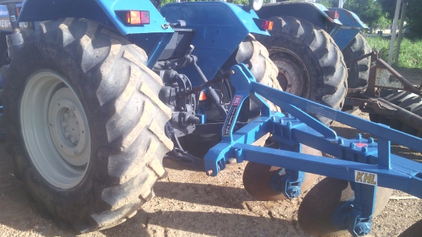 ขายรถไถFODR  รุ่น6640   4x4  คานหน้าคาลาโล่   สวยพร้อมใช้งาน