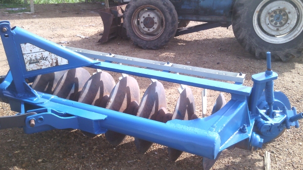 ขายรถไถFODR  รุ่น6640   4x4  คานหน้าคาลาโล่   สวยพร้อมใช้งาน