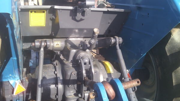 ขายรถไถFODR  รุ่น6640   4x4  คานหน้าคาลาโล่   สวยพร้อมใช้งาน