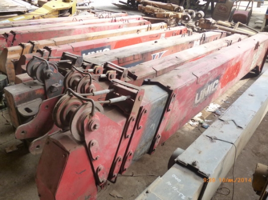 ขายเครนติดหลังรถบรรทุก6ล้อและ10ล้อ  ขนาด  2.5-3และ5ตัน