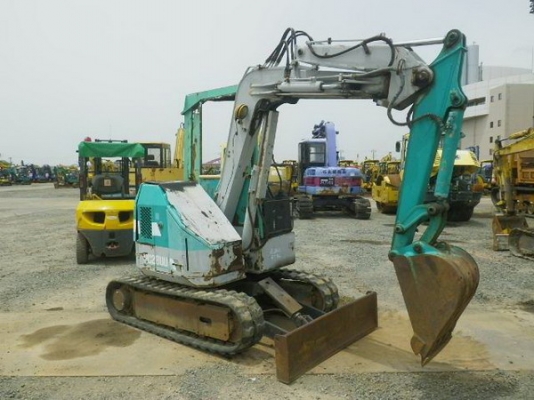 ขายรถขุด  KOMATSU PC50UU-1  มีหลายคัน