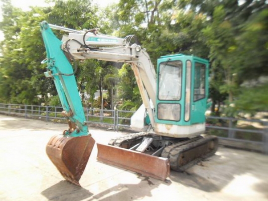 ขายรถขุด  KOMATSU PC50UU-1  มีหลายคัน