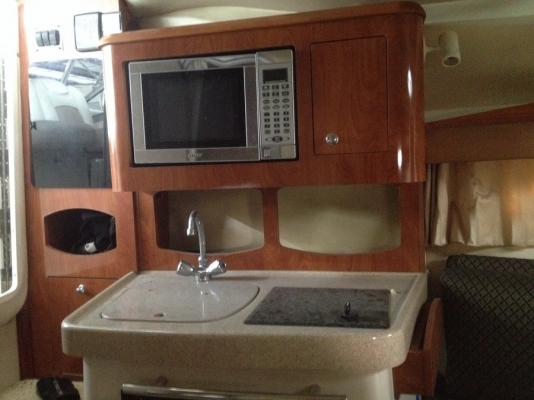 ขาย เรือ Four Wins 25 ฟุต เรือสวยมาก ขาย เรือ Four Wins 25 ฟุต เรือสวยมาก