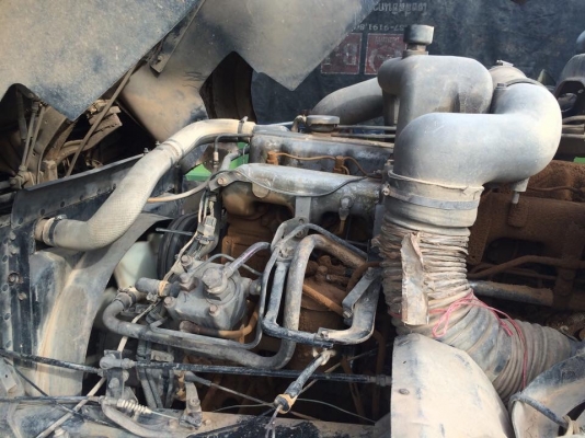 ขายนิสสัน290แรงสองเพลาด้ัมมีระบบลากพ่วง สด ผ่อน