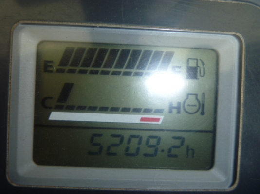 ZX 40 รถเก่าญี่ปุ่นสภาพสวยจริงๆเครื่องอีซูซุ4สูบให้กำลังสูงทำงานไว ชั่วโมงทำงานน้อย มีสองคันครับ สภาพเดียวกัน