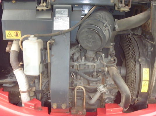 ZX 40 รถเก่าญี่ปุ่นสภาพสวยจริงๆเครื่องอีซูซุ4สูบให้กำลังสูงทำงานไว ชั่วโมงทำงานน้อย มีสองคันครับ สภาพเดียวกัน