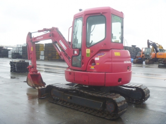 ZX 40 รถเก่าญี่ปุ่นสภาพสวยมากทำงานไว เครื่องอีซูซุ4สูบให้กำลังสูง ชั่วโมงทำงานน้อย มีสองคันนะ