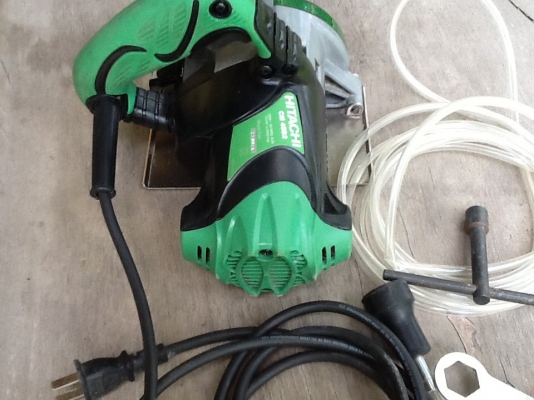 ขายเครื่องตัดคอนกรีต 4" Hitachi. ขายแล้วครับ