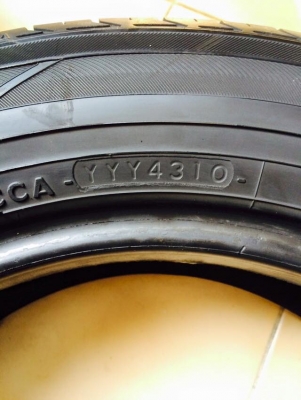 ขายยาง 15" 185-60R15 สวยๆ4เส้นขาย 1,800 บาท