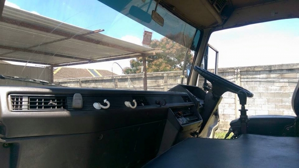 10ล้อหลง 518 เครื่อง 200 แรง 6 เกียร เพลาเดียว ไม่ดัมพ์ สวยๆเดิมๆเลยครับ 10ล้อหลง 518 เครื่อง 200 แรง 6 เกียร เพลาเดียว ไม่ดัมพ์ สวยๆเดิมๆเลยครับ