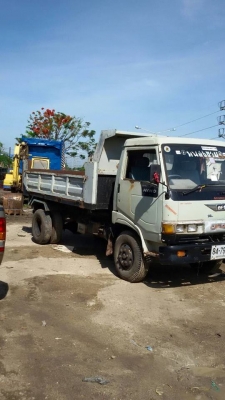 ขายเหมา 3 คัน พร้อมใช้งานคับ 6ล้อดัมพ์&amp;PC60&amp;รถไถ 6610