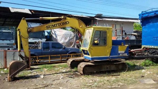 ขายเหมา 3 คัน พร้อมใช้งานคับ 6ล้อดัมพ์&amp;PC60&amp;รถไถ 6610