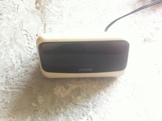 นาฬิกา CITIZEN ตัวเลขสีเขียว ตั้งปลุกได้ ตัวเลขเห็นชัดนุ่นๆ ใช้ไฟ 100V.